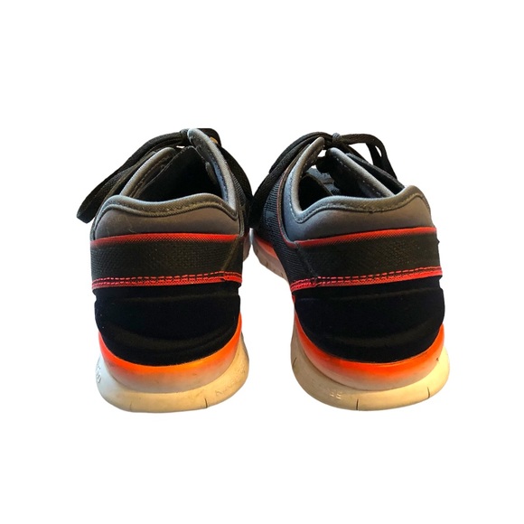 Nike Running Shoes Women's 7.5 - Picture 4 of 8